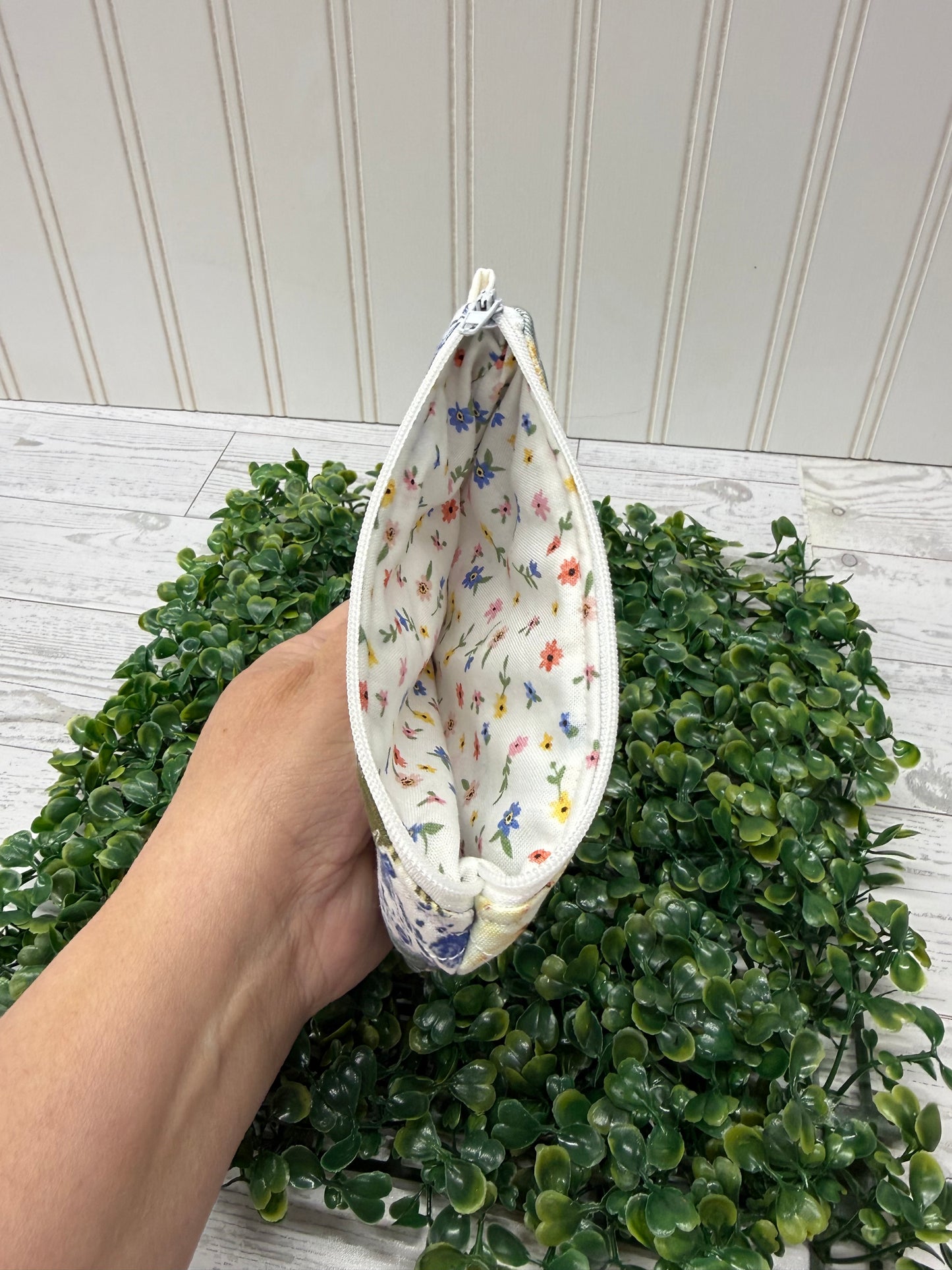 Meadow Patch Charm Keychain Wallet