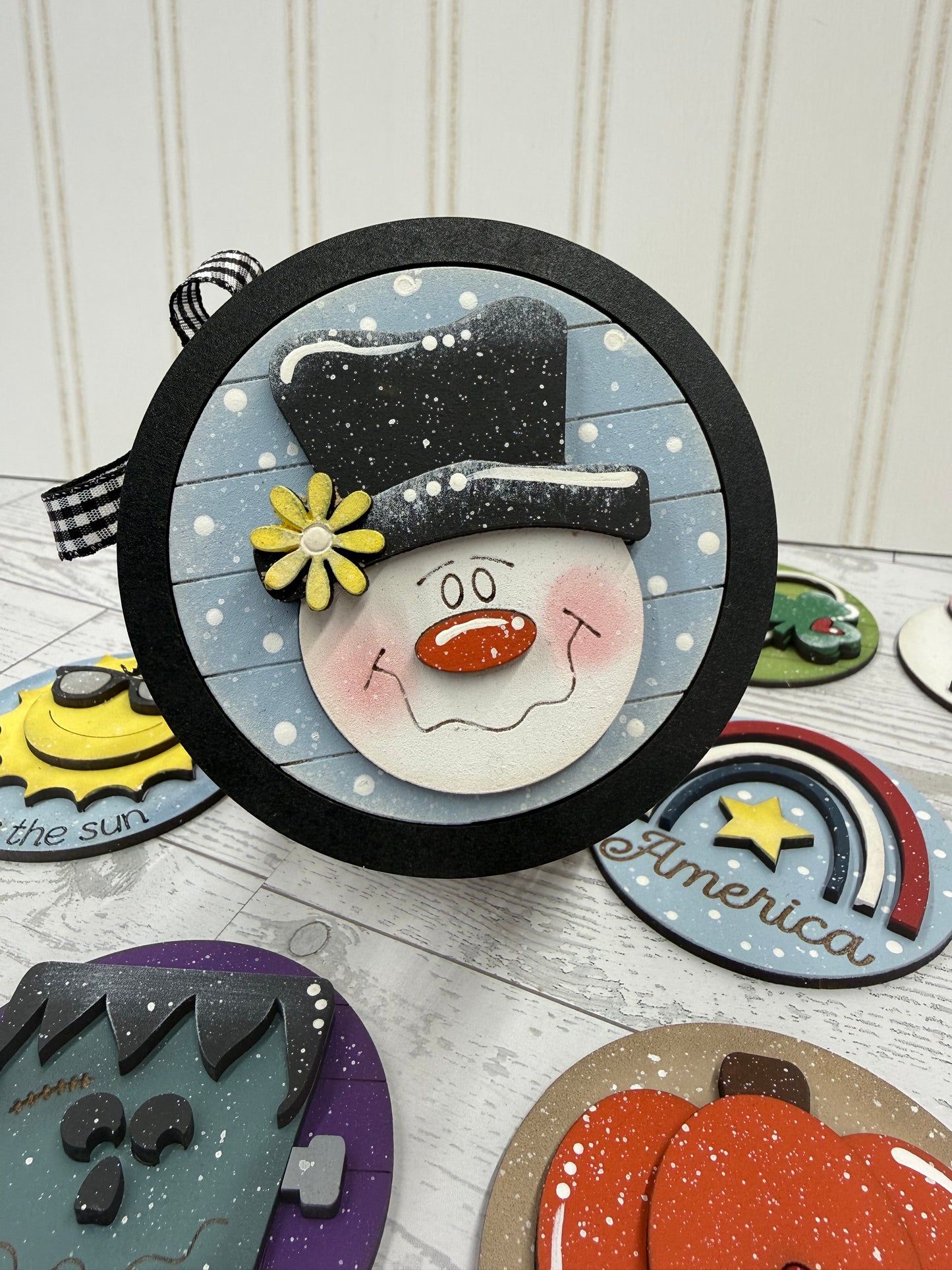 Volume 6 Interchangeable 3 inch Round Sign Set (12 Piece)