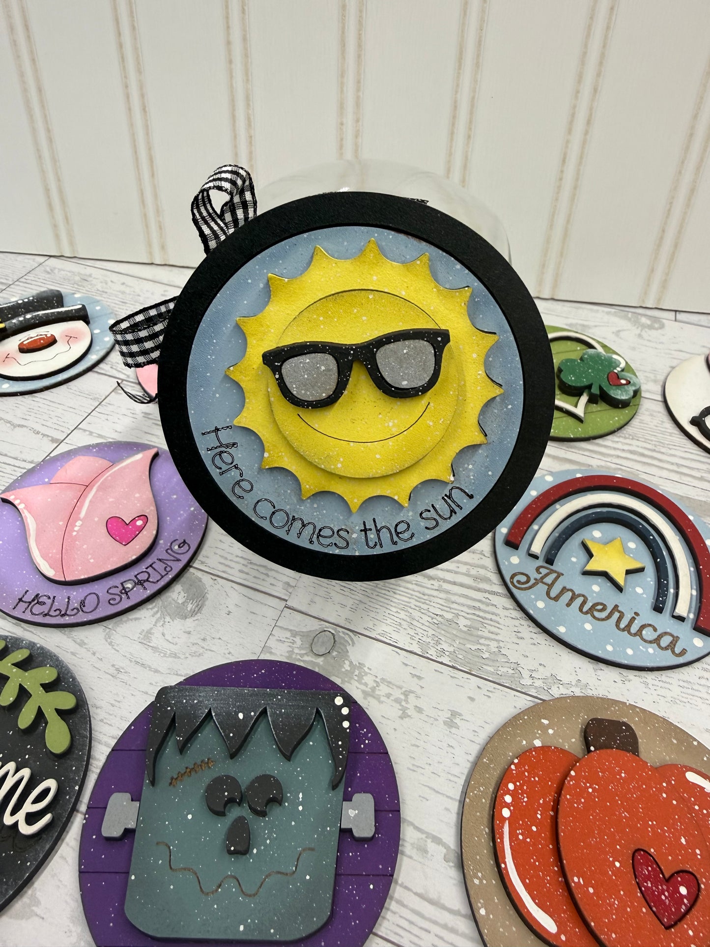 Volume 6 Interchangeable 3 inch Round Sign Set (12 Piece)