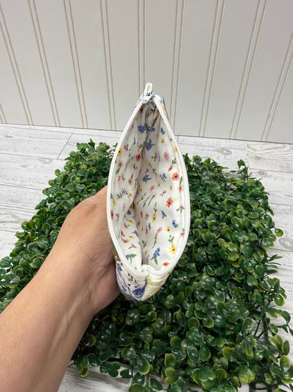 Meadow Patch Charm Keychain Wallet