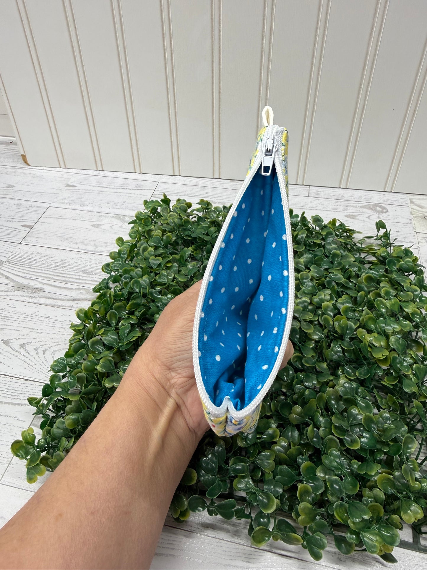 Sunbeam Blossom Keychain Wallet